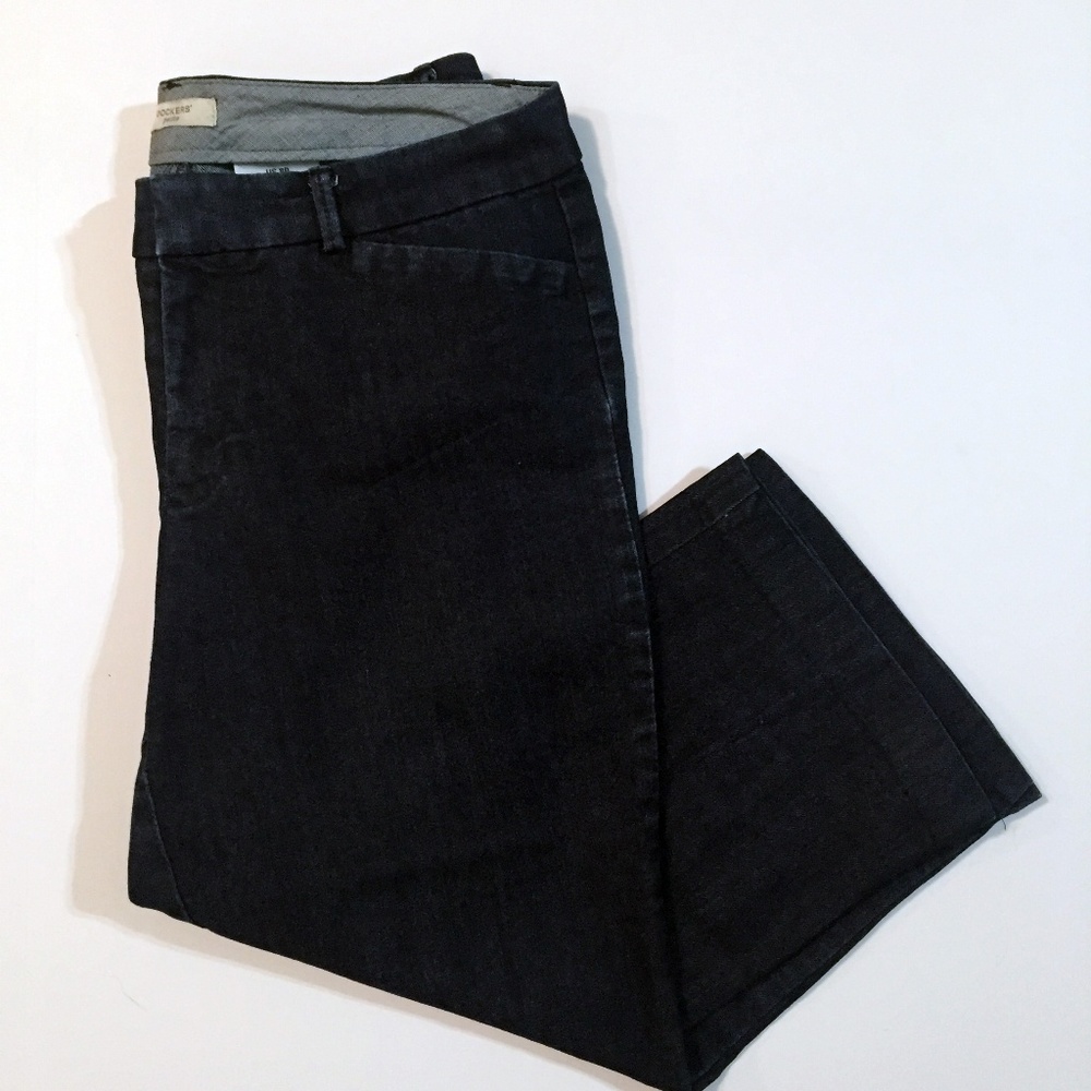 Dockers Petites Cropped Dark Wash Jeans, 8P